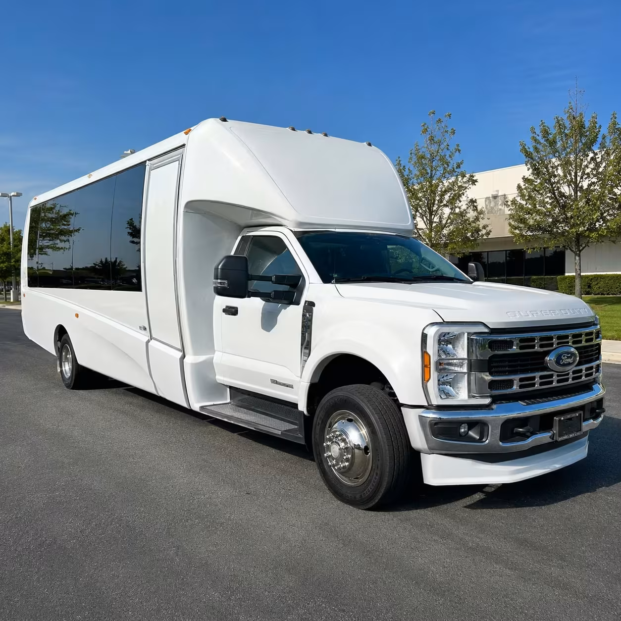 15 passenger minibus