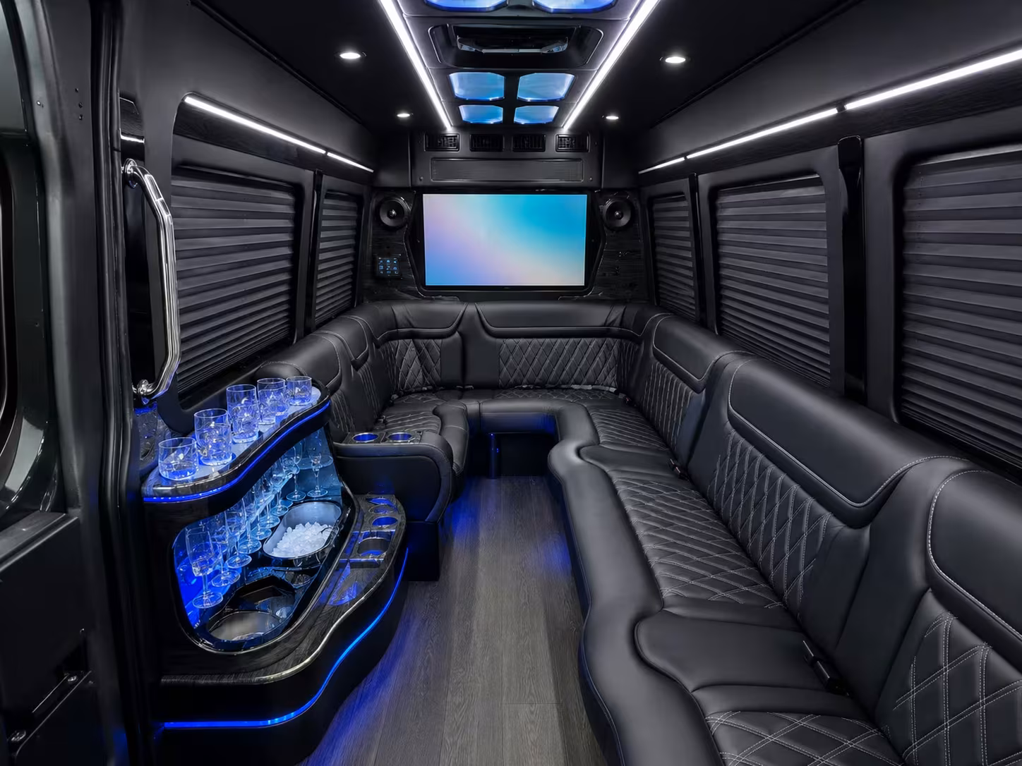 bus rental options for cincinnati trips