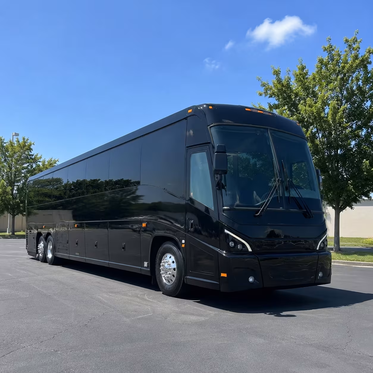 cincinnati charter bus rentals for military trips to fort knox