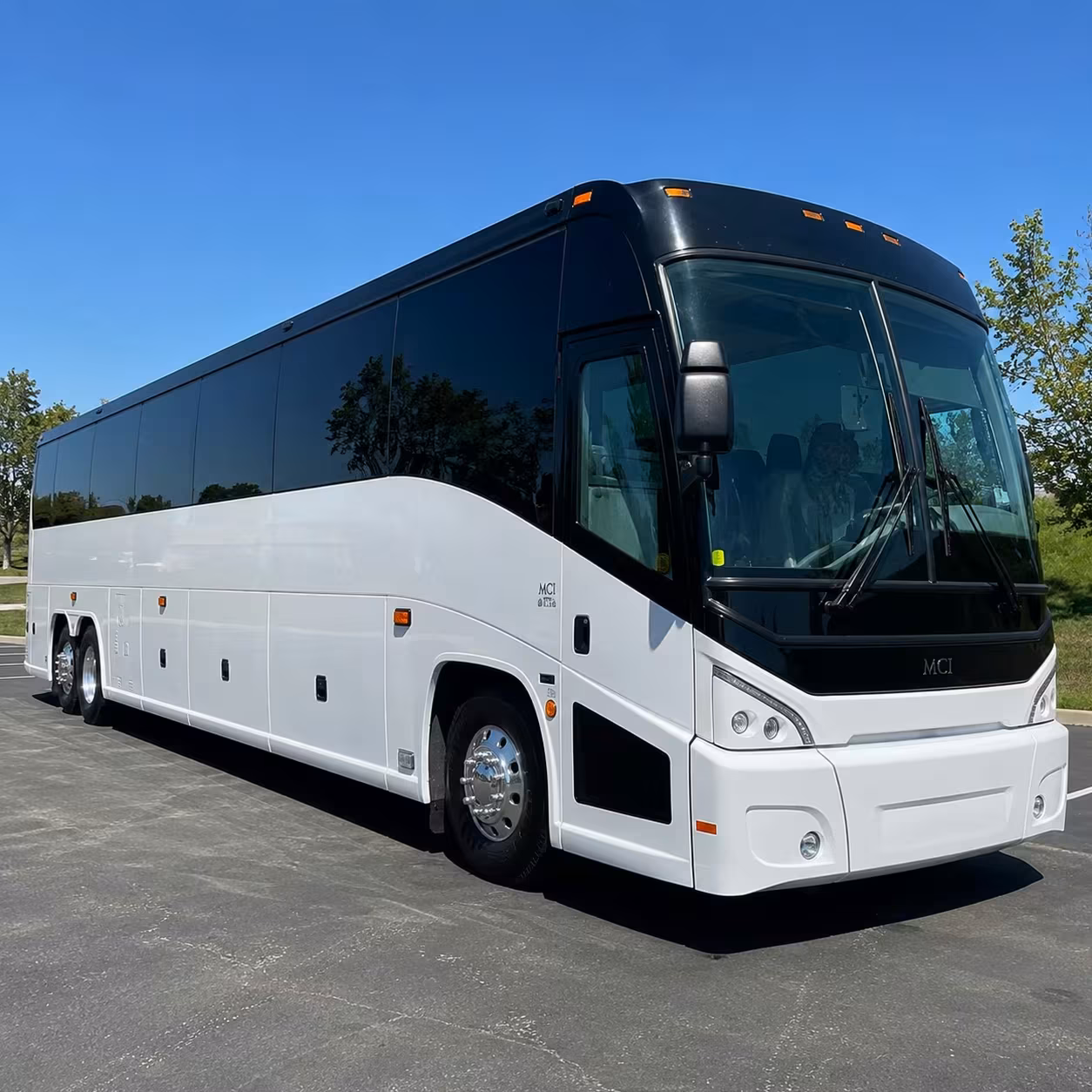 cincinnati charter bus rentals to cvg for corporate teams