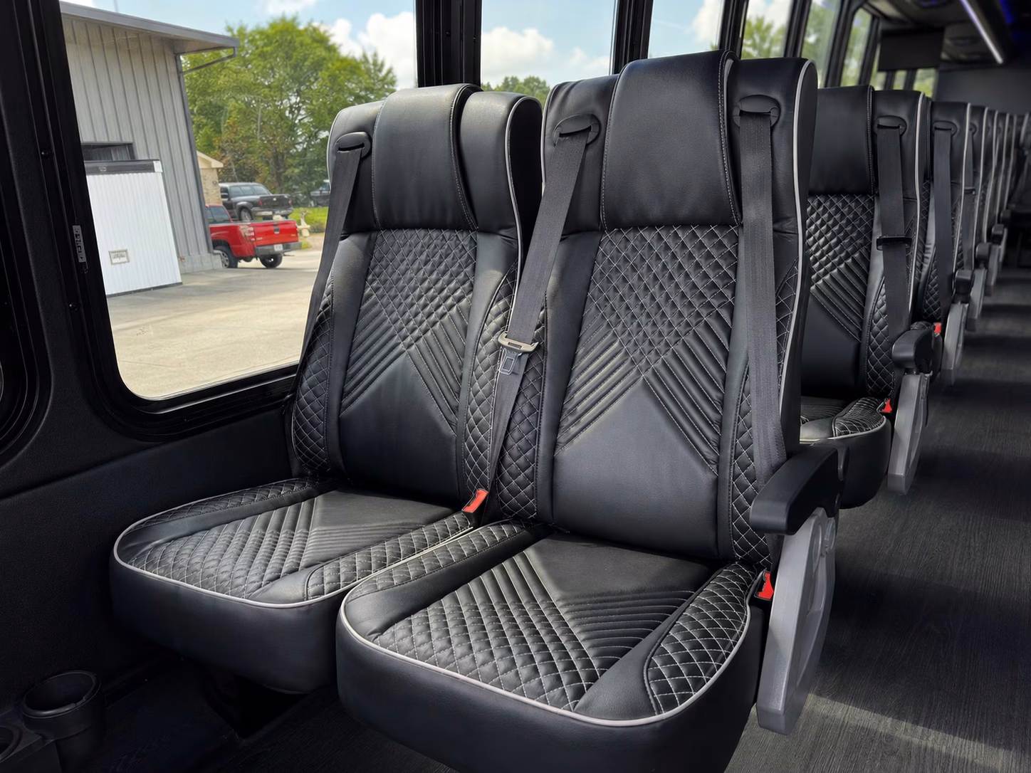 cincinnati charter bus rentals to paycor stadium for bengals games
