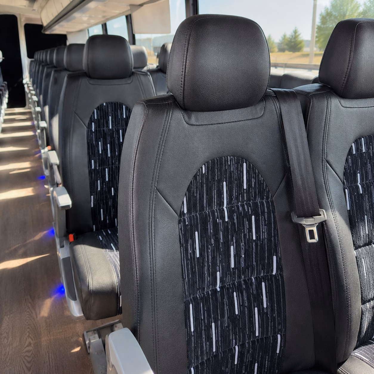 instant online bus rental quotes in cincinnati