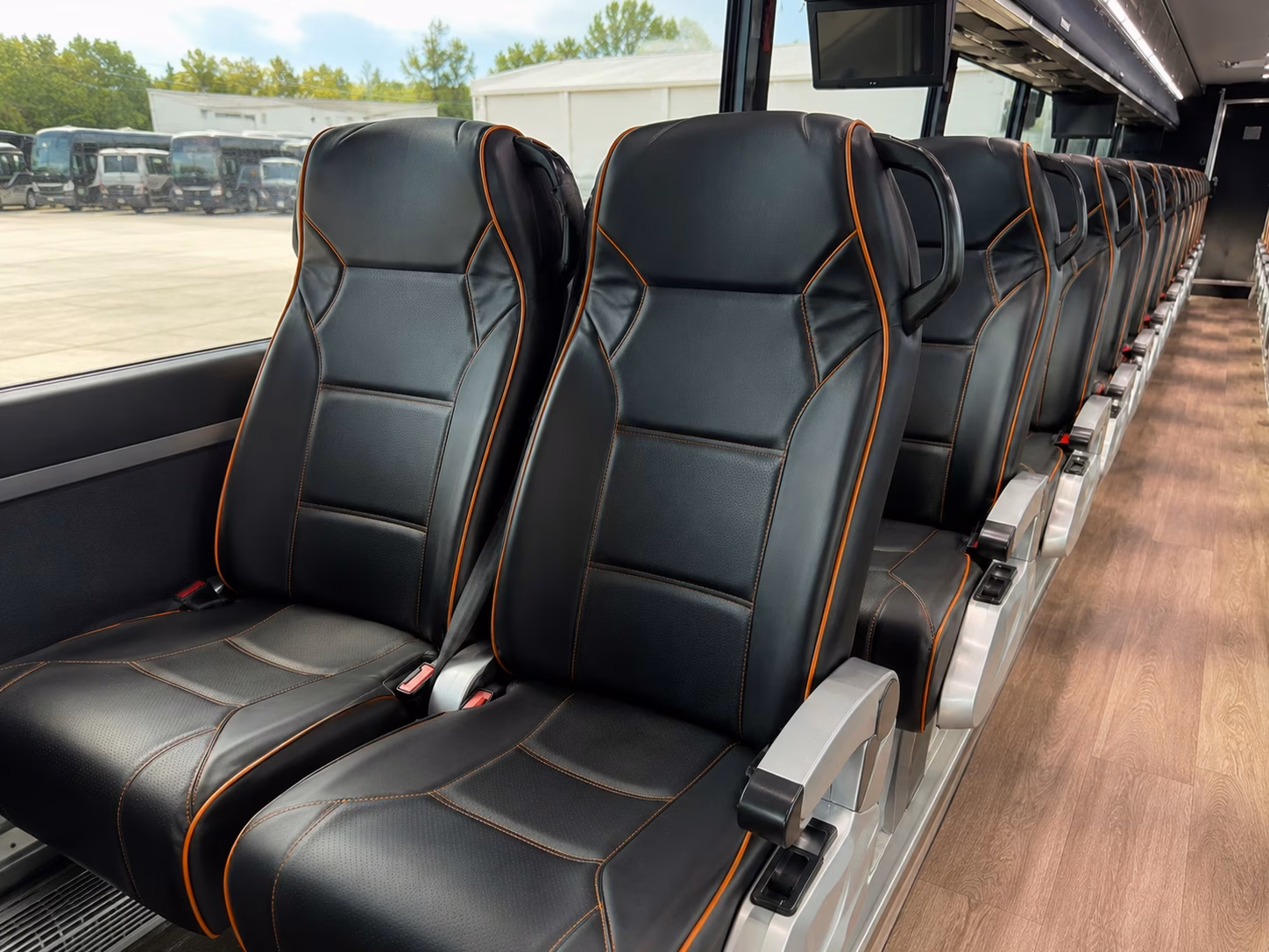 reds game shuttle buses to great american ball park in cincinnati